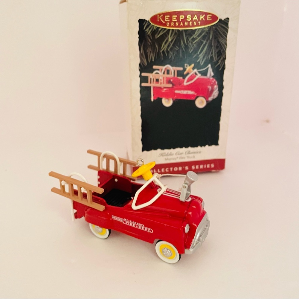 Hallmark Ornament Kiddie Car Classics Murray Fire Truck.